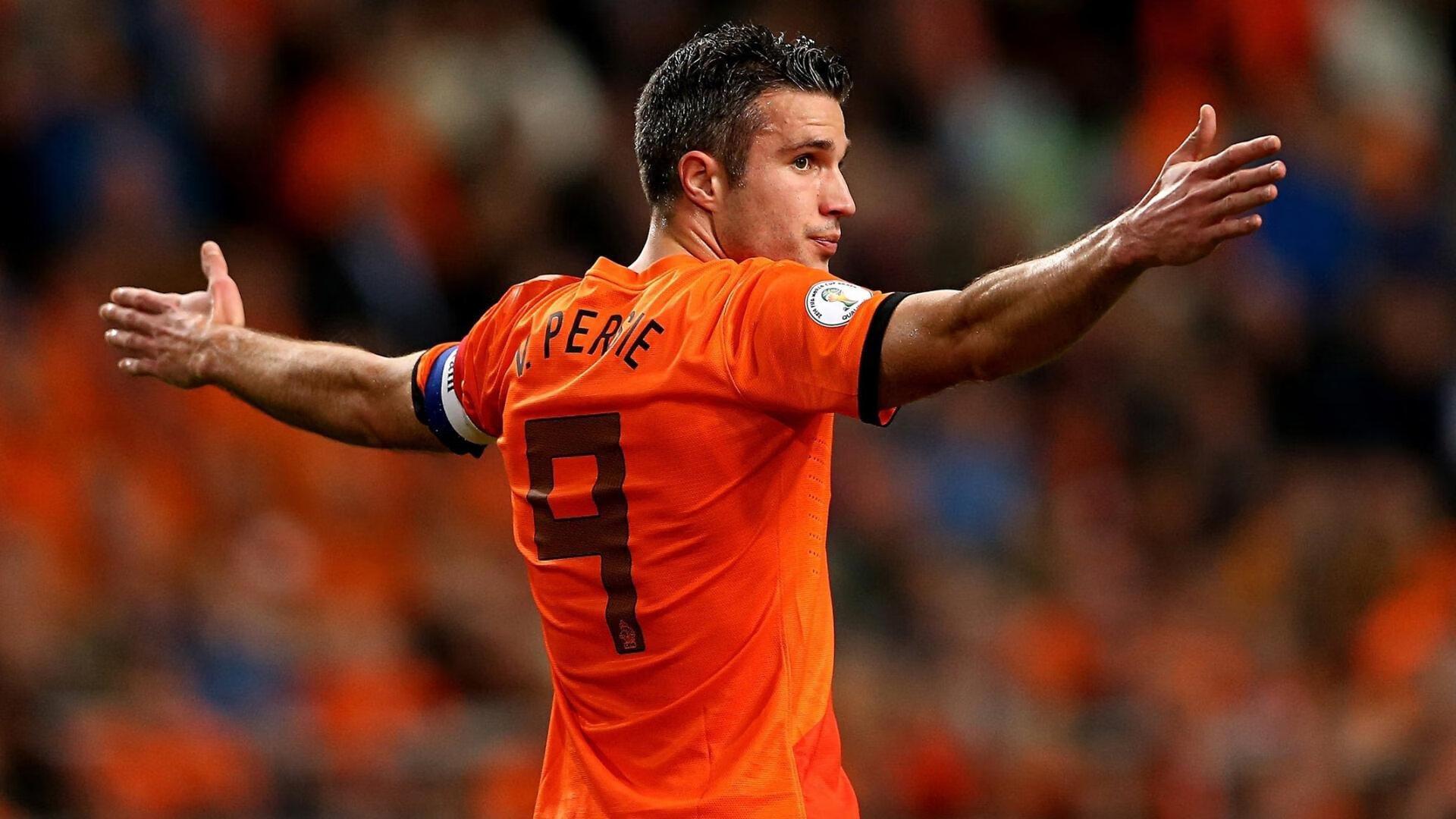 曼城客场-小胜本菲卡，稳固小组第一，曼城小球迷